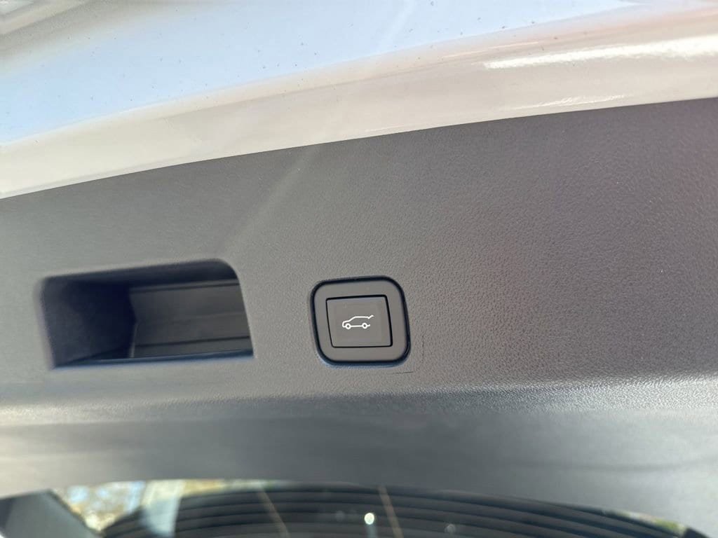 New 2026 Buick Enclave Avenir w/ Super Cruise Package image 64