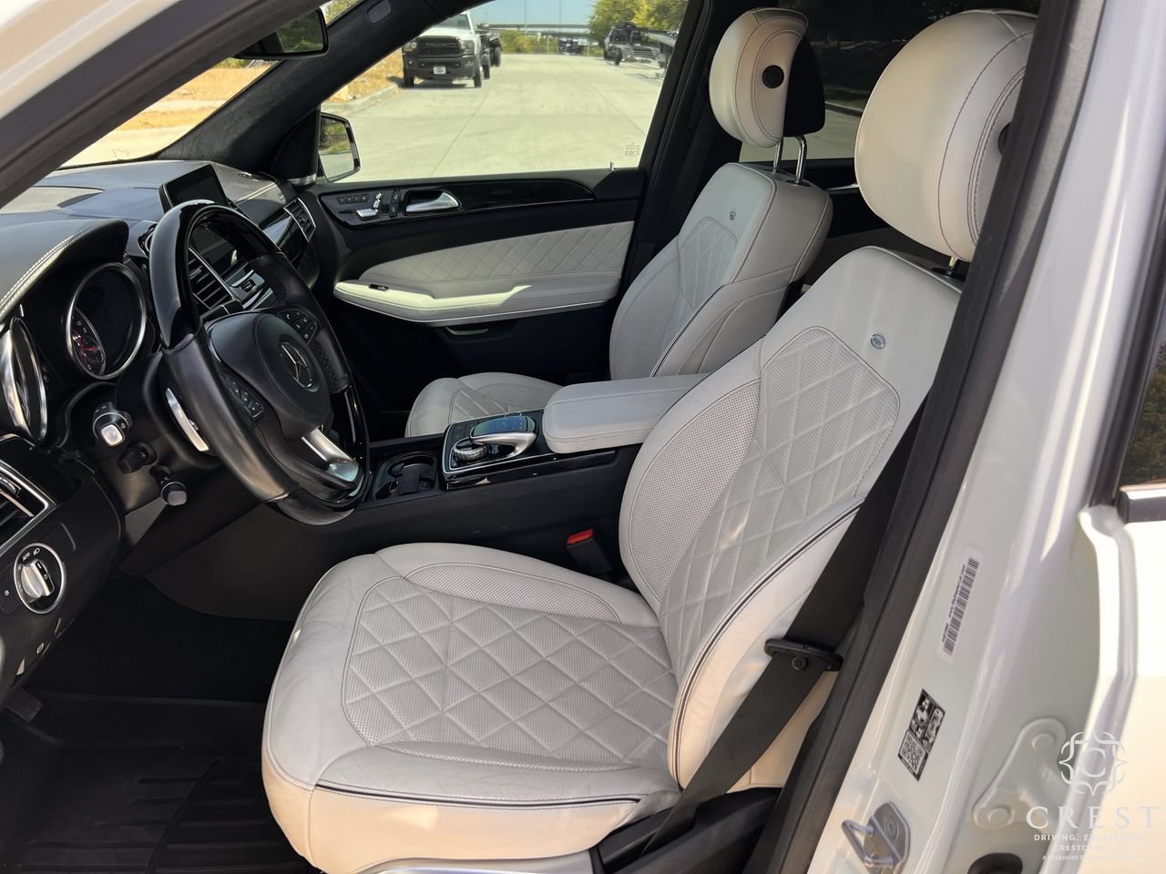 Used 2018 Mercedes-Benz GLS 550 4MATIC image 24