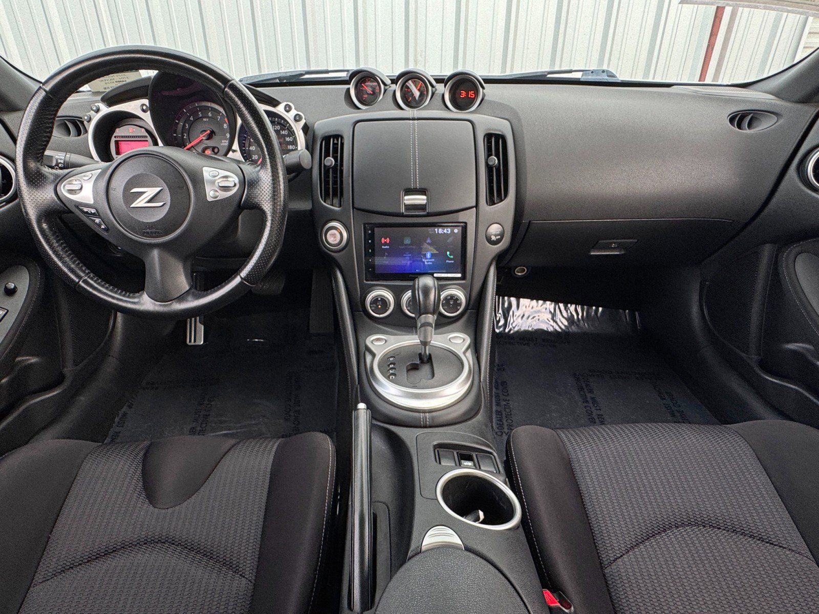 Used 2020 Nissan 370Z Coupe image 11