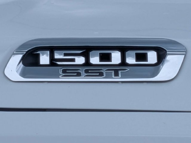Used 2025 RAM 1500 Big Horn AWD/4WD image 13