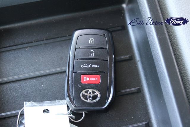 Used 2024 Toyota Tundra Limited w/ Power Package AWD/4WD image 26