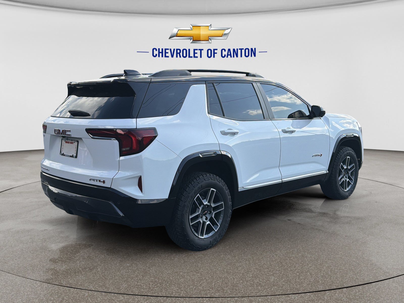 Used 2026 GMC Terrain AT4 w/ Technology Package II AWD/4WD image 5