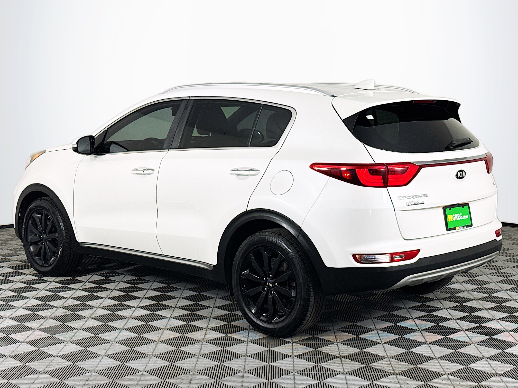 Used 2019 Kia Sportage EX w/ EX Sport Appearance Package image 6