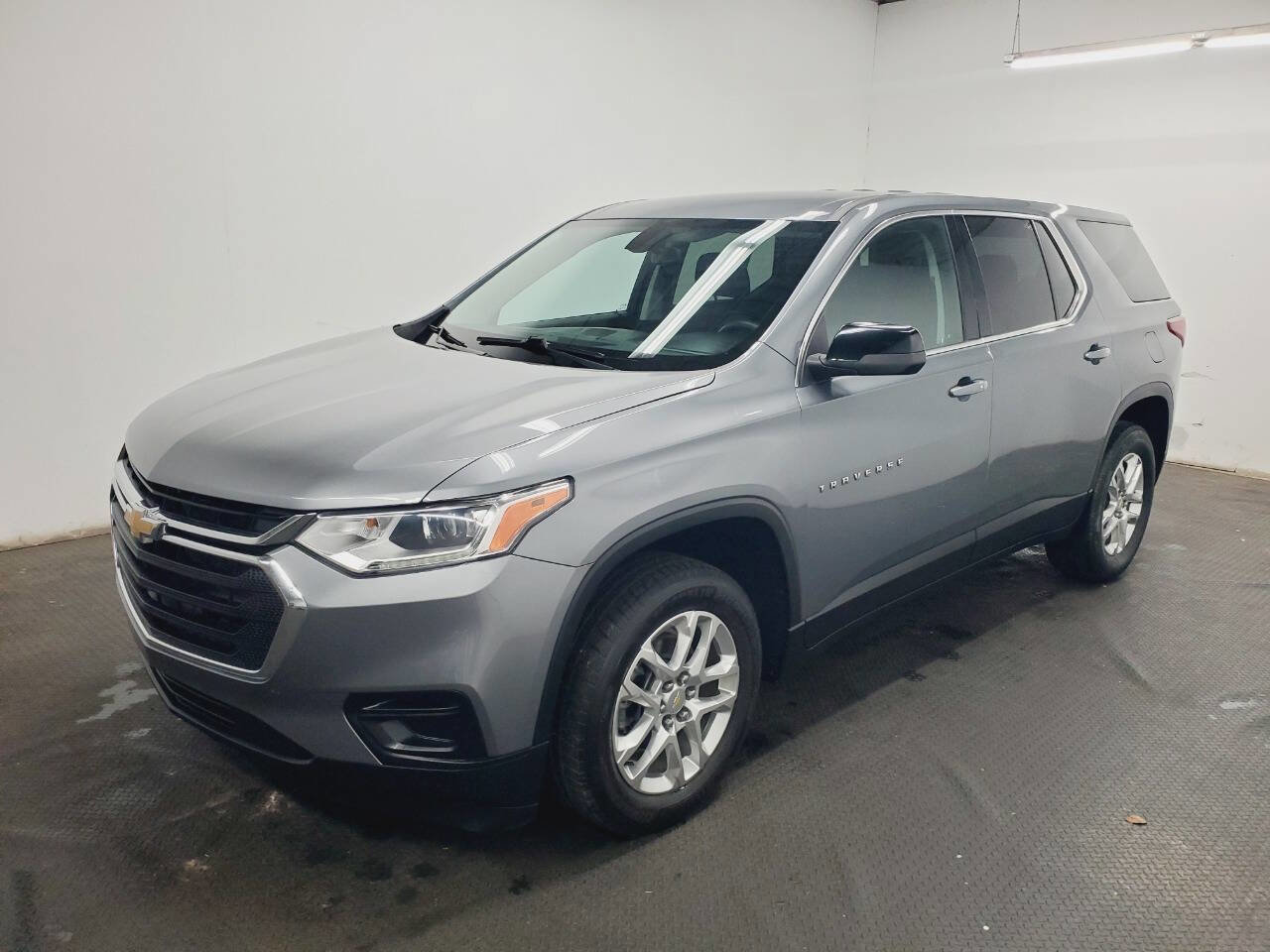 Used 2021 Chevrolet Traverse LS