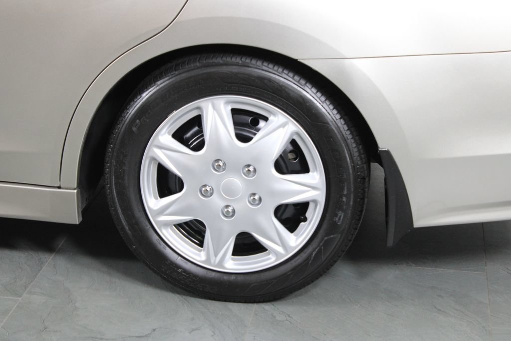 Used 2016 Subaru Legacy 2.5i AWD/4WD image 14