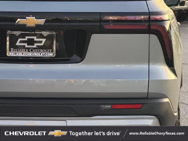 Used 2026 Chevrolet Traverse LT w/ Driver Confidence Package FWD image 6