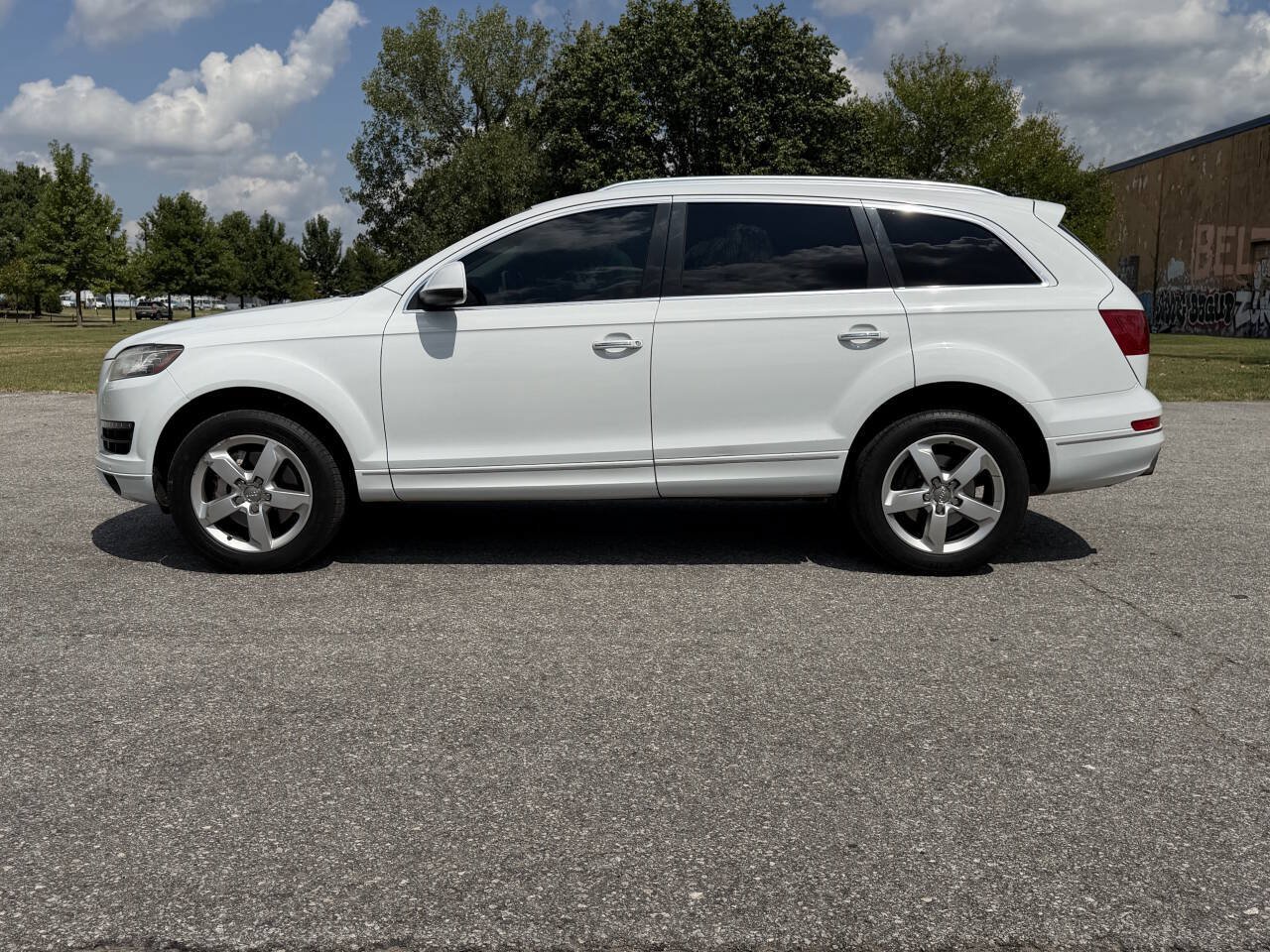 Used 2015 Audi Q7 3.0T Premium w/ Technology Package AWD/4WD image 21