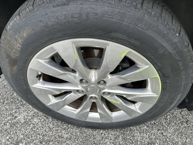 Used 2018 Buick Envision Essence FWD image 21