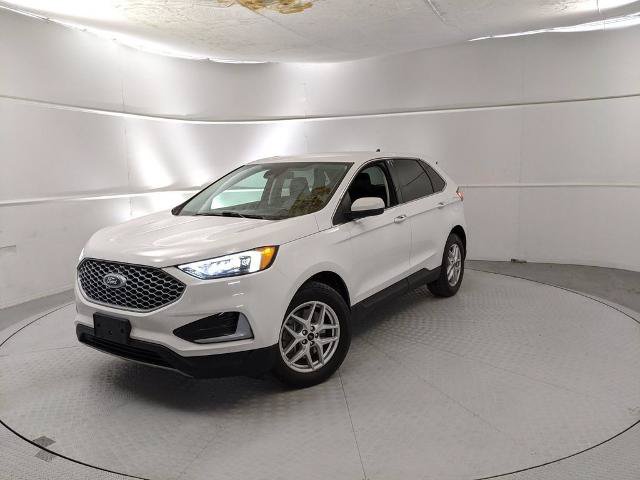 Certified 2023 Ford Edge SEL AWD/4WD image 6