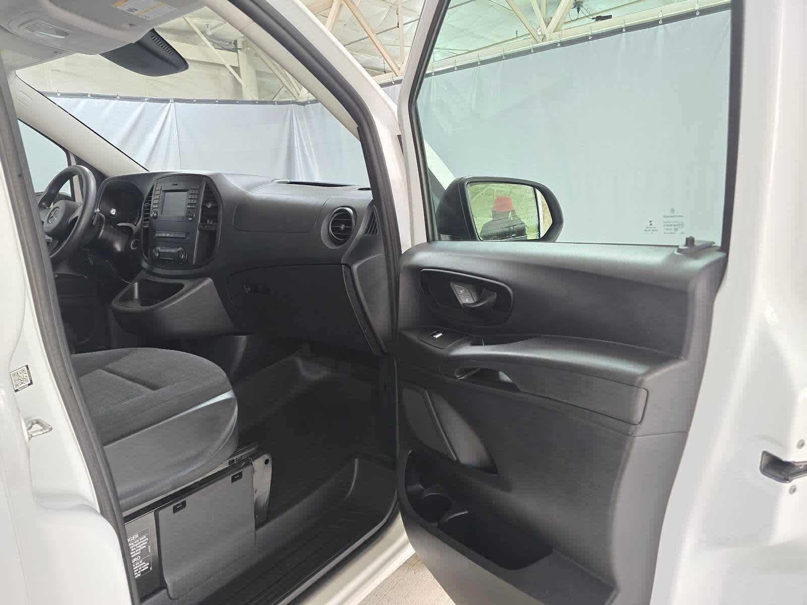 Used 2020 Mercedes-Benz Metris image 51