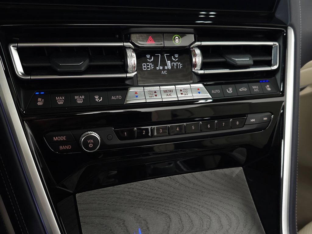 Used 2023 BMW M850i xDrive Convertible image 36