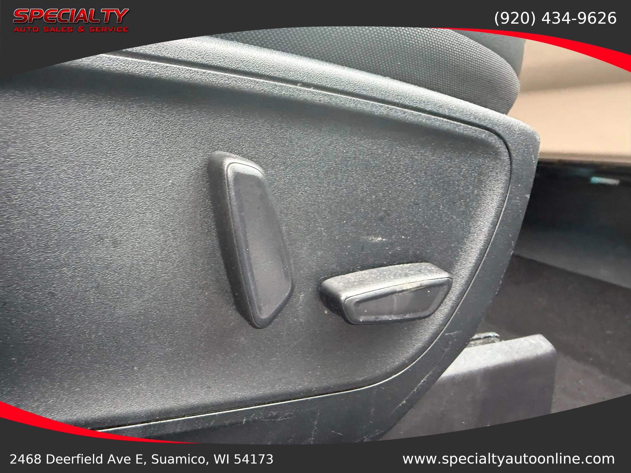 Used 2021 Ford Escape Titanium image 35