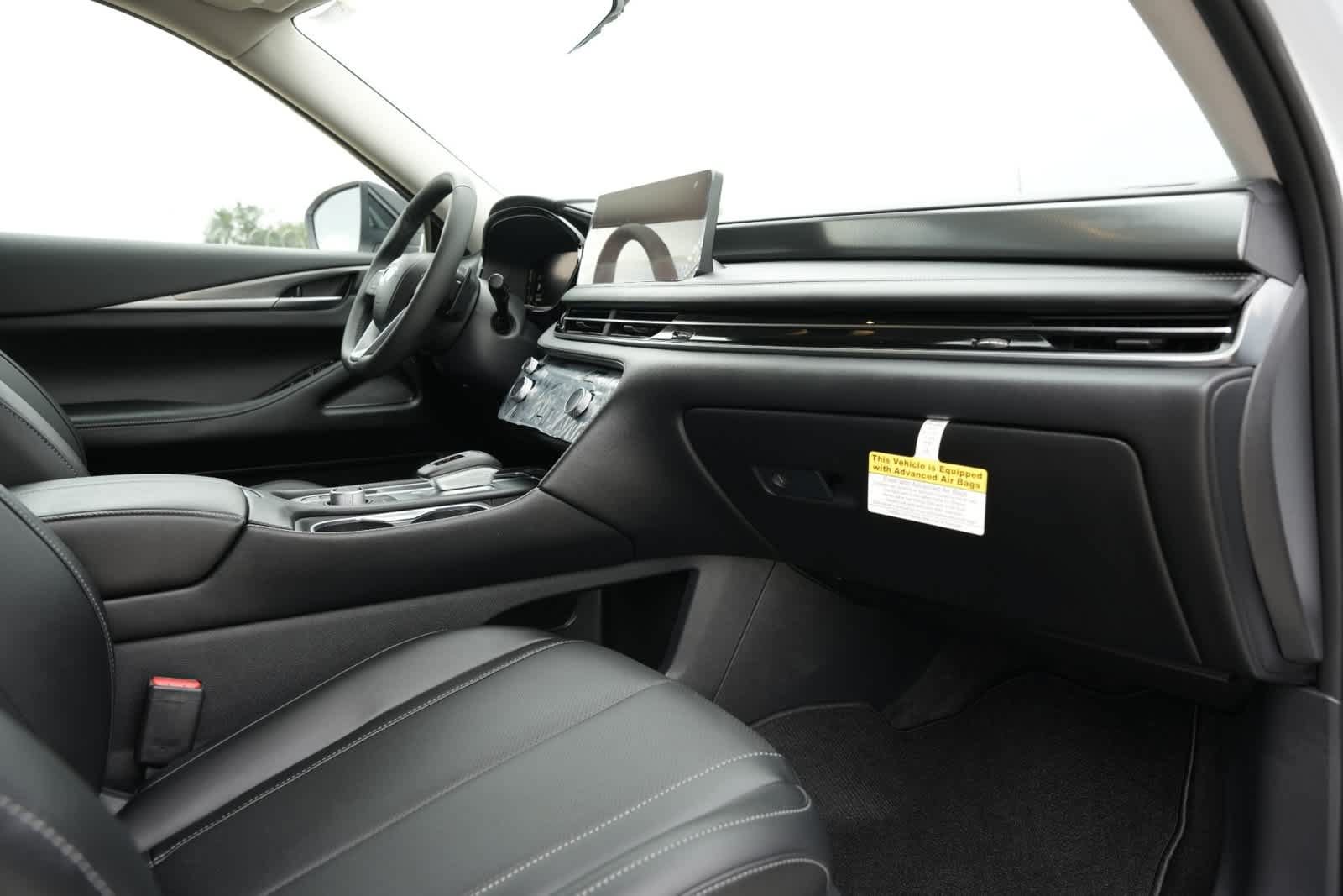 Certified 2027 INFINITI QX60 Pure w/ Cargo Package FWD image 22