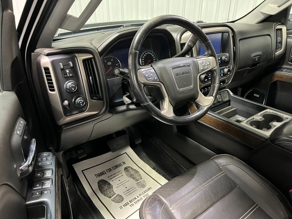 Used 2019 GMC Sierra 2500 Denali w/ Duramax Plus Package image 2