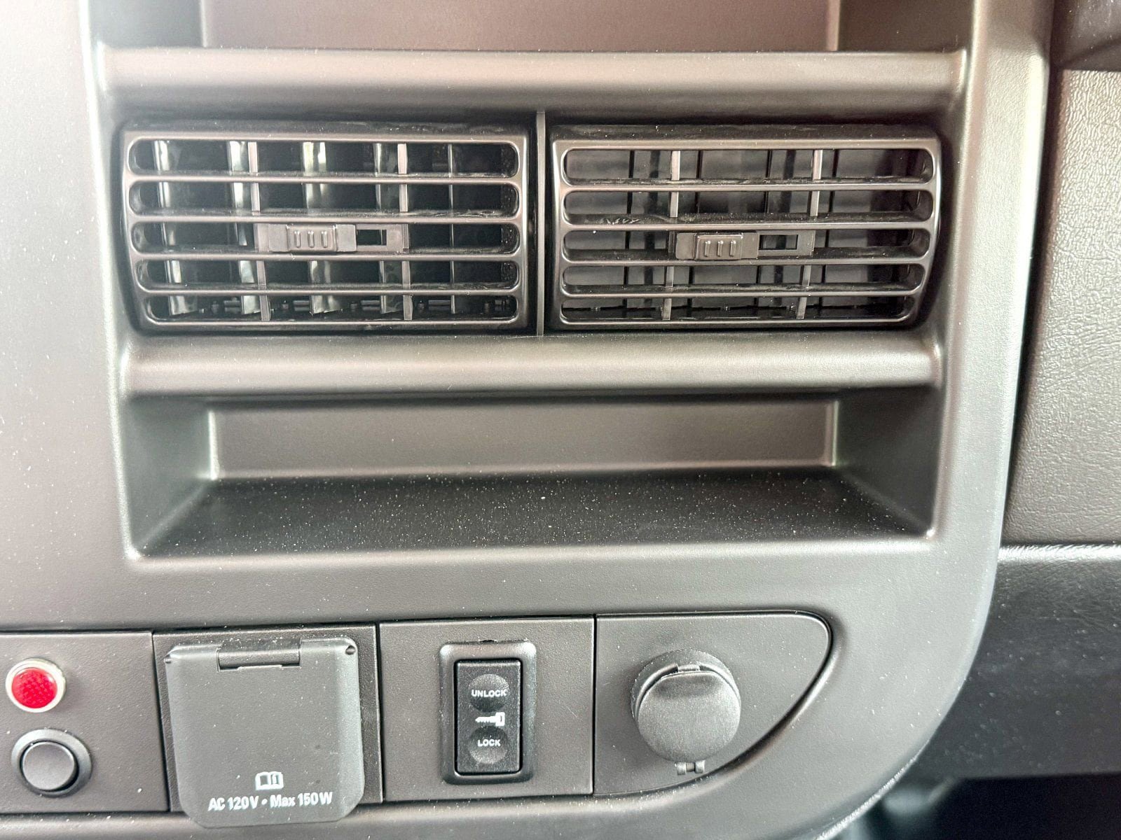 New 2025 Chevrolet Express 3500 w/ Power Convenience Package RWD image 20