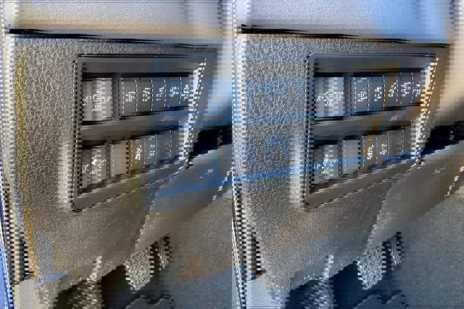 New 2025 Toyota Tundra Platinum image 19