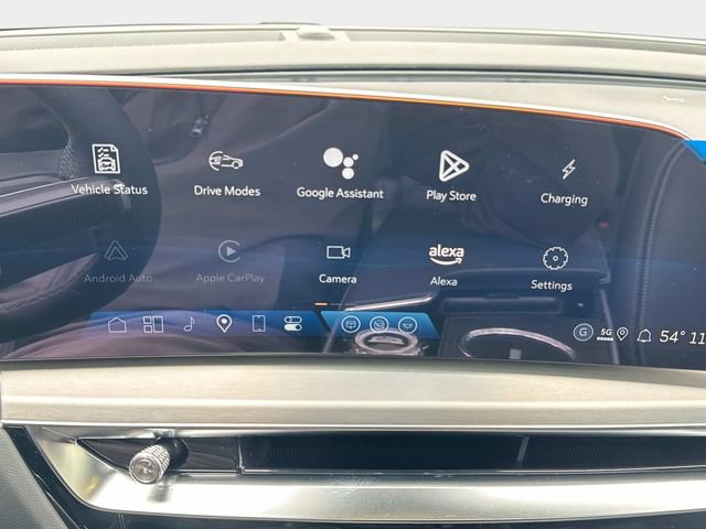 New 2025 Cadillac Lyriq Sport w/ LPO, Floor Liner Package image 20