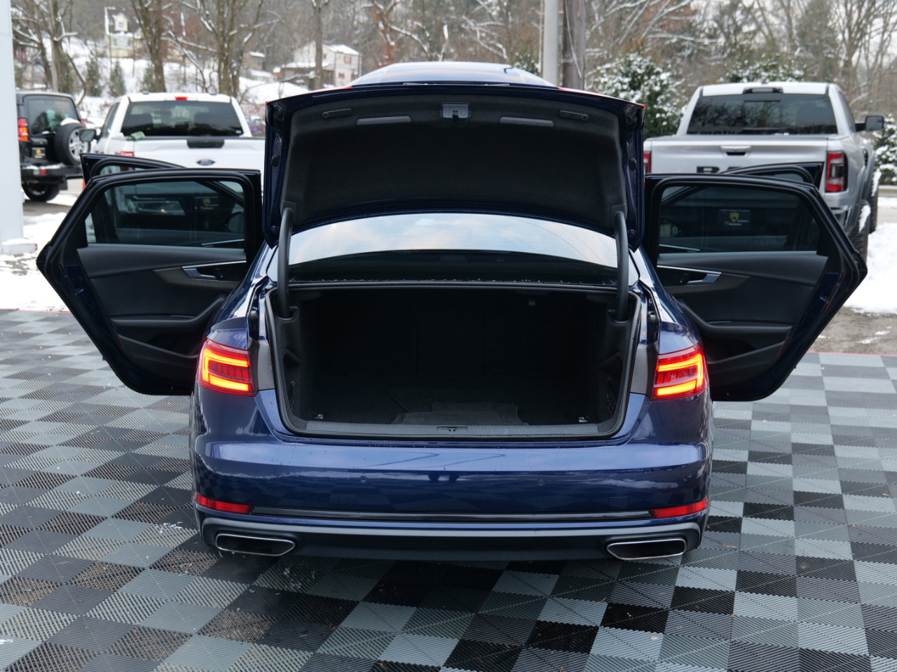 Used 2019 Audi A4 2.0T Premium image 56