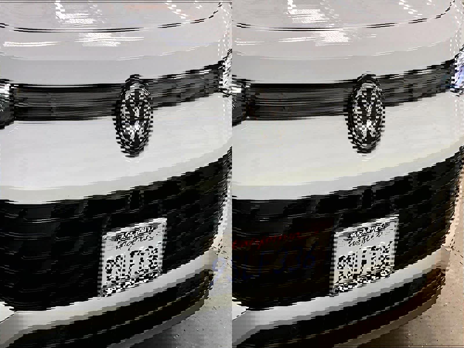 Certified 2025 Volkswagen Tiguan SE FWD image 32