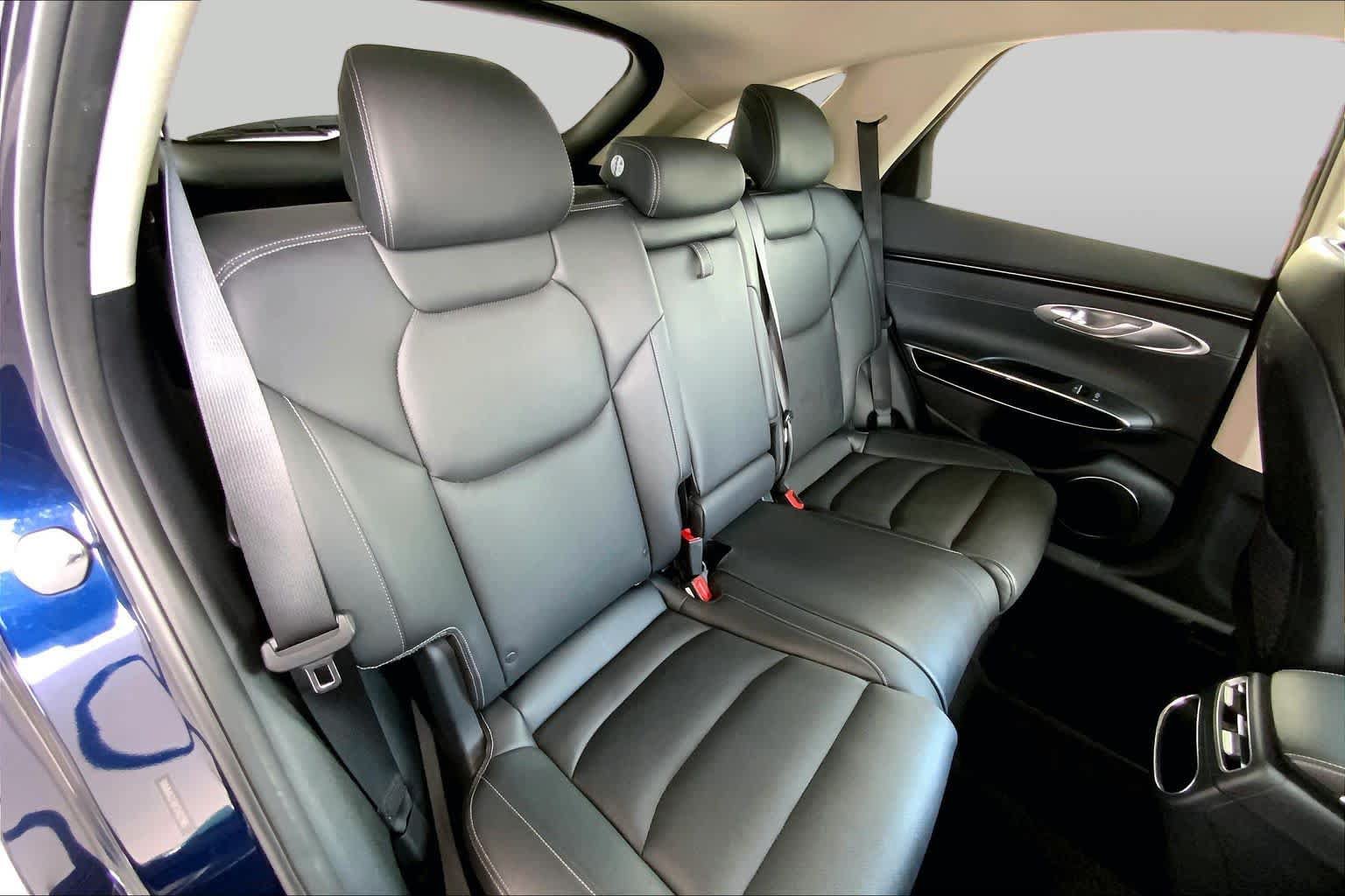 Used 2025 Genesis GV70 2.5T AWD/4WD image 20