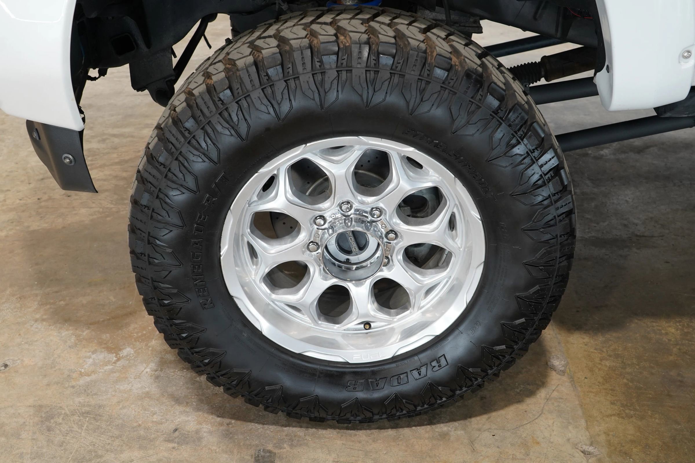 Used 2019 Ford F350 Platinum w/ Platinum Ultimate Package image 57