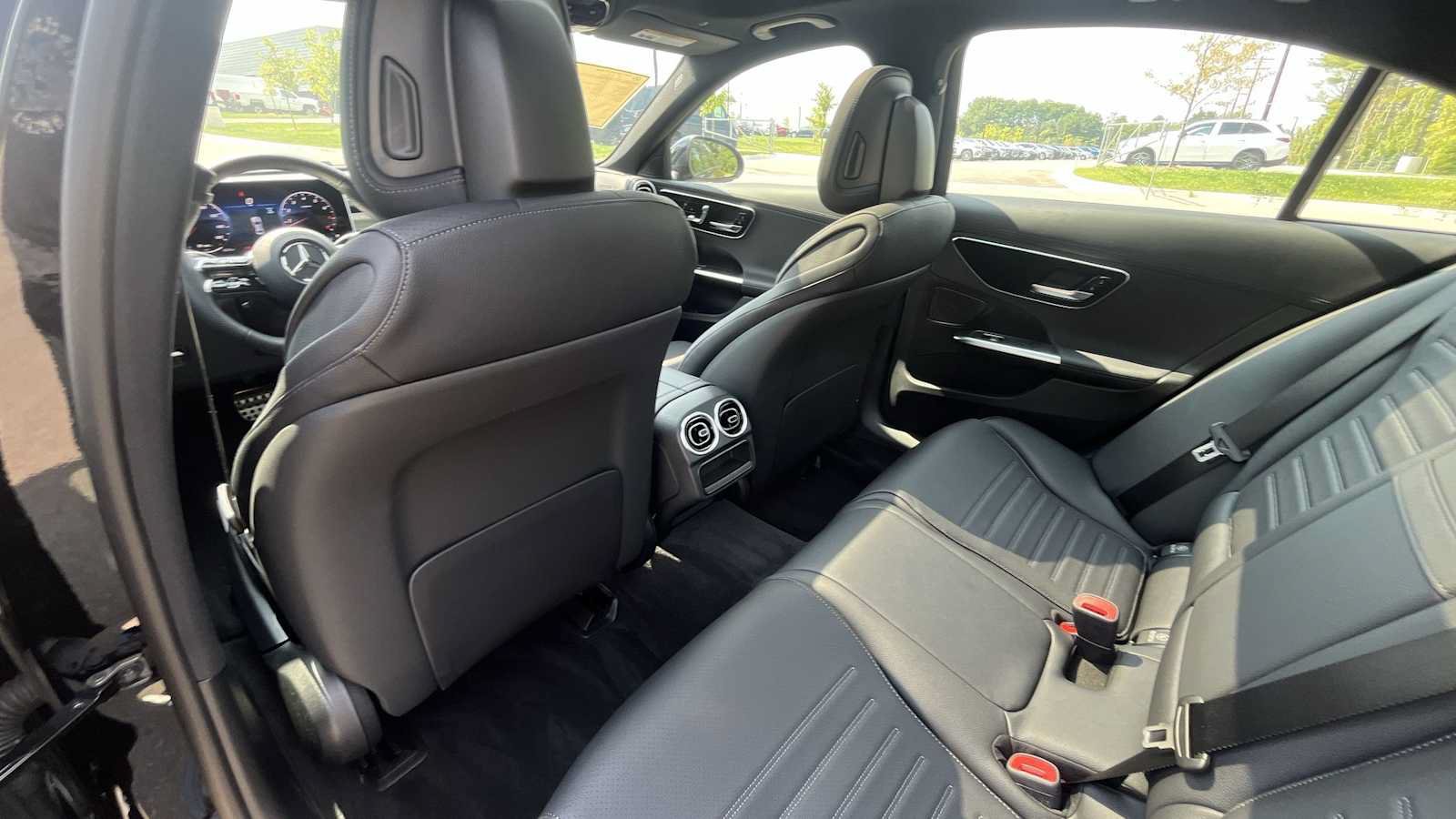 New 2026 Mercedes-Benz C 300 4MATIC Sedan image 12