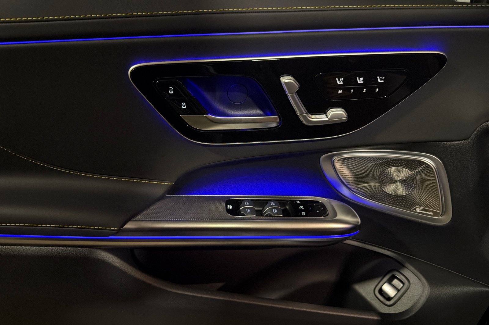 New 2026 Mercedes-Benz CLE 53 AMG 4MATIC Cabriolet image 11
