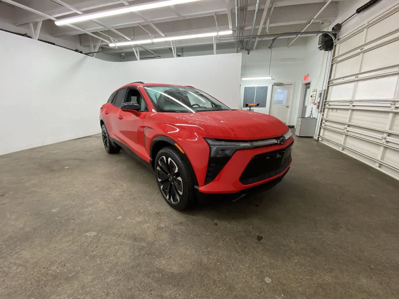 Used 2024 Chevrolet Blazer EV RS image 8