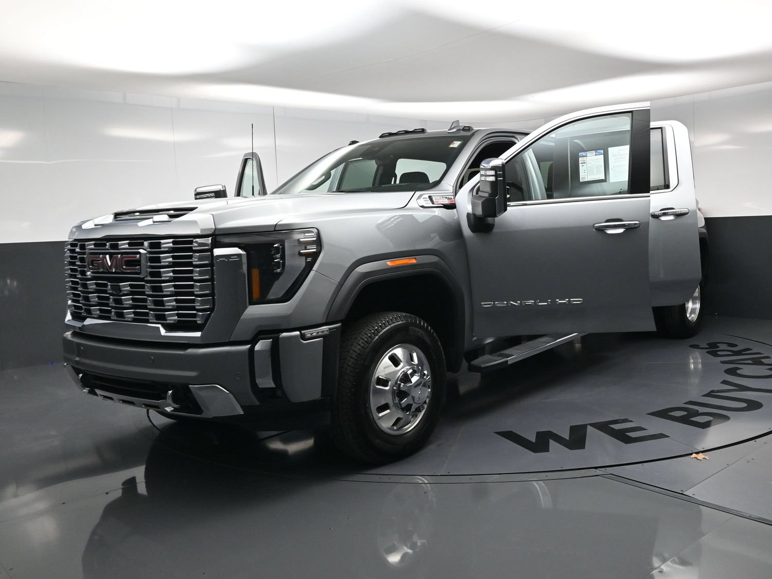 Used 2026 GMC Sierra 3500 Denali w/ Denali Reserve Package AWD/4WD image 23