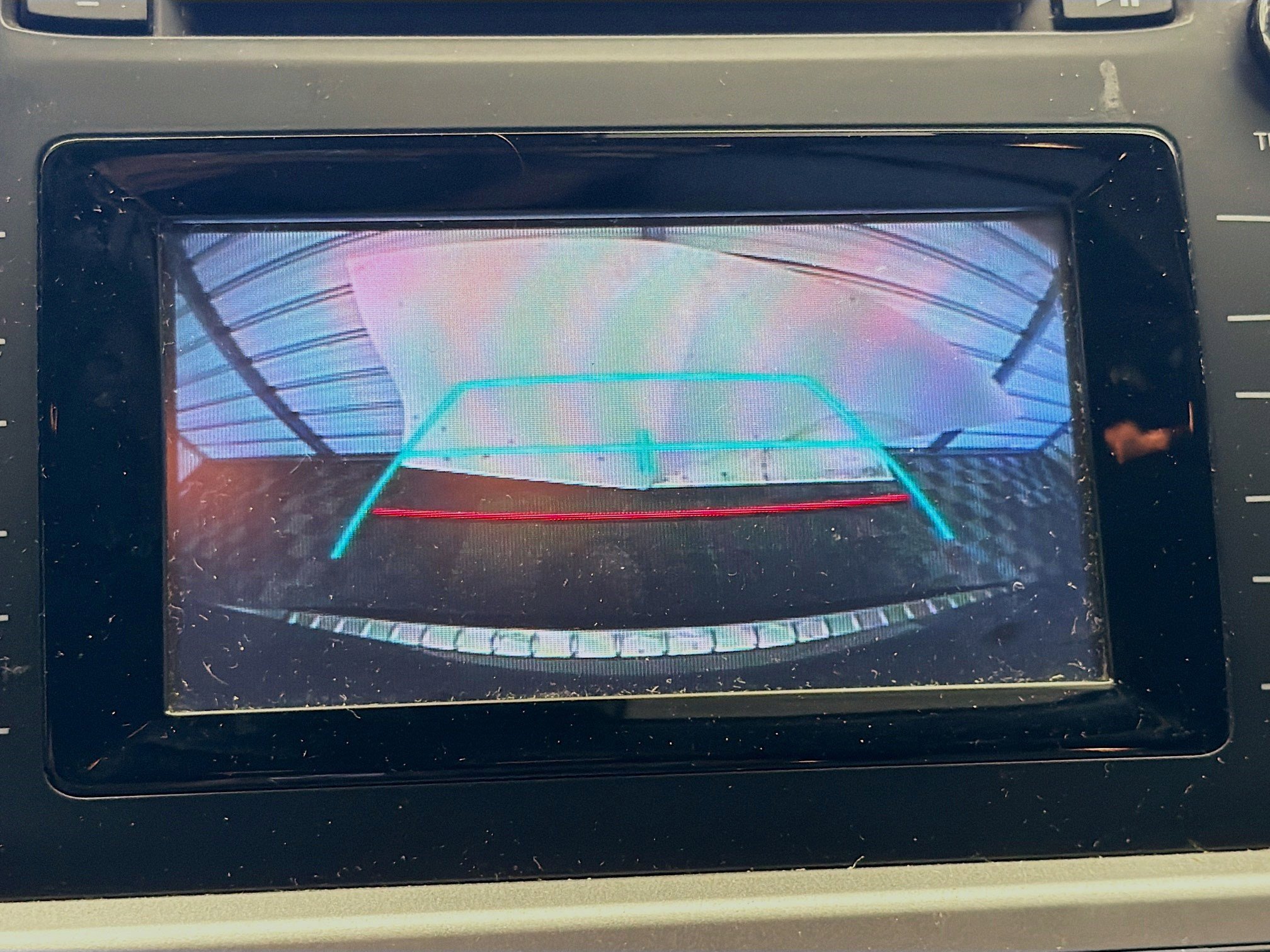 Used 2019 Toyota Highlander LE FWD image 16