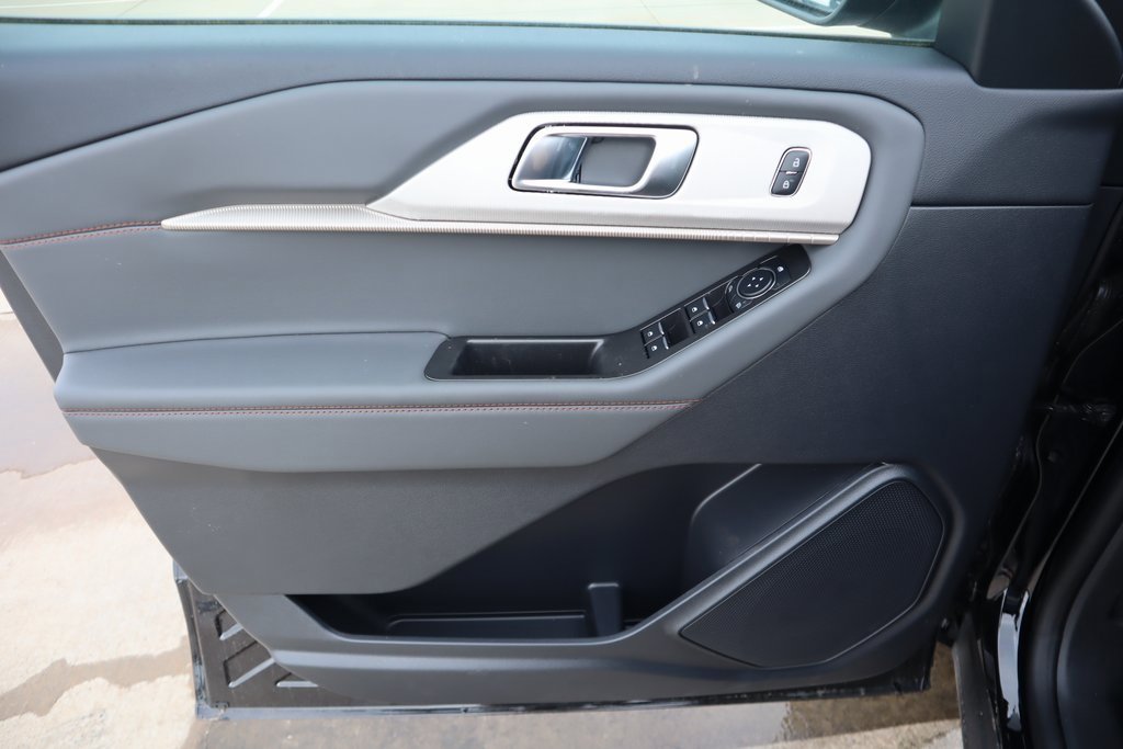 New 2025 Ford Explorer Active w/ Active Comfort Package image 19