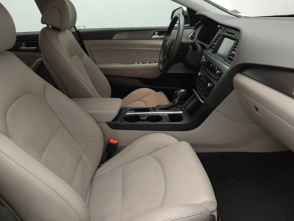 Used 2016 Hyundai Sonata Sport w/ Option Group 02 FWD image 21
