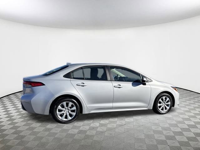 Used 2024 Toyota Corolla LE image 8