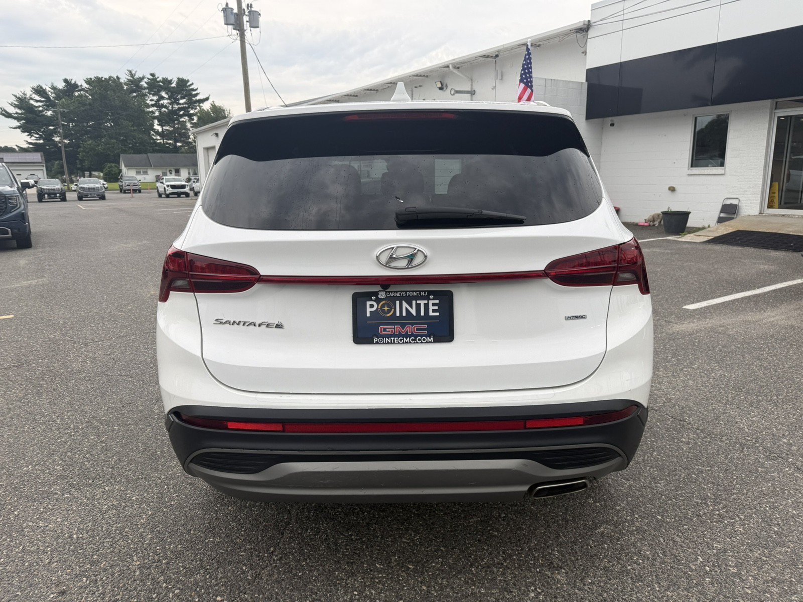 Used 2023 Hyundai Santa Fe SE AWD/4WD image 4