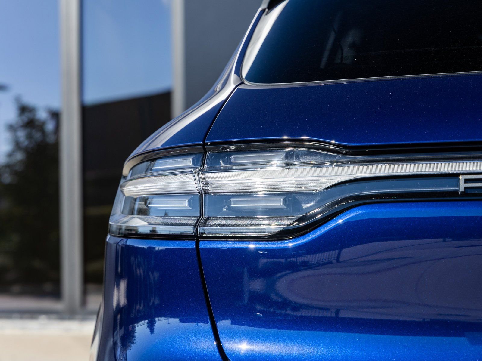 New 2026 Porsche Macan Turbo image 14