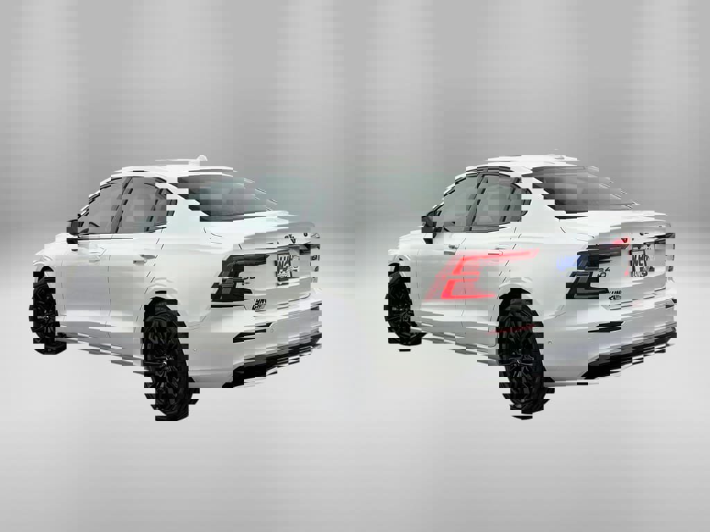 Used 2024 Volvo S60 B5 Plus w/ Climate Package image 2