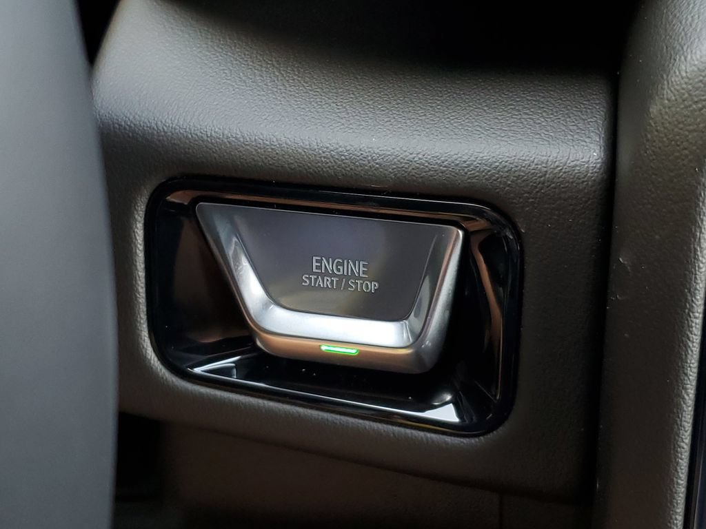 New 2026 GMC Yukon AT4 w/ AT4 Premium Plus Package AWD/4WD image 30