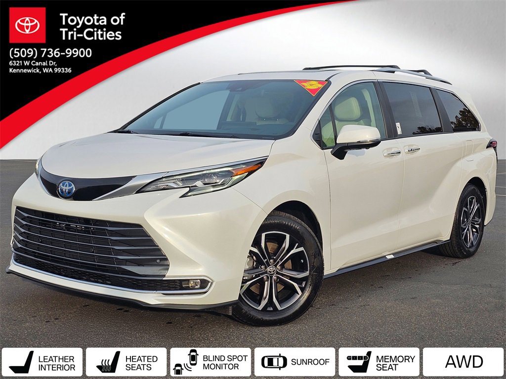 Used 2025 Toyota Sienna Platinum