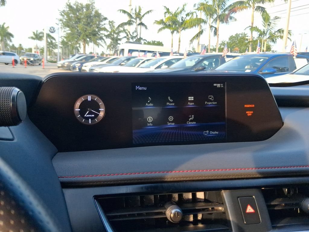 Used 2021 Lexus UX 200 F Sport w/ Accessory Package (Z1) FWD image 22