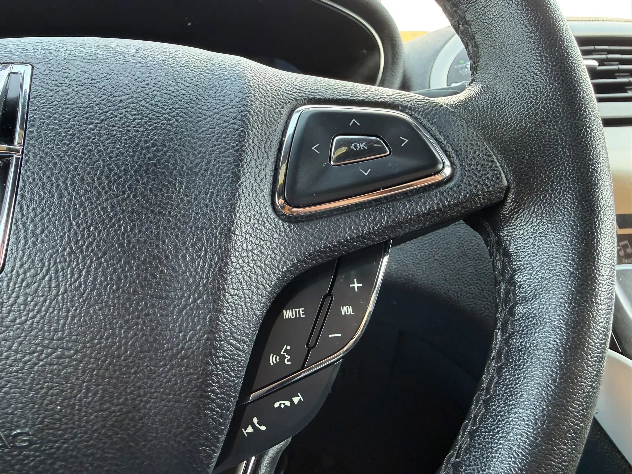 Used 2019 Lincoln MKC Premiere AWD/4WD image 29