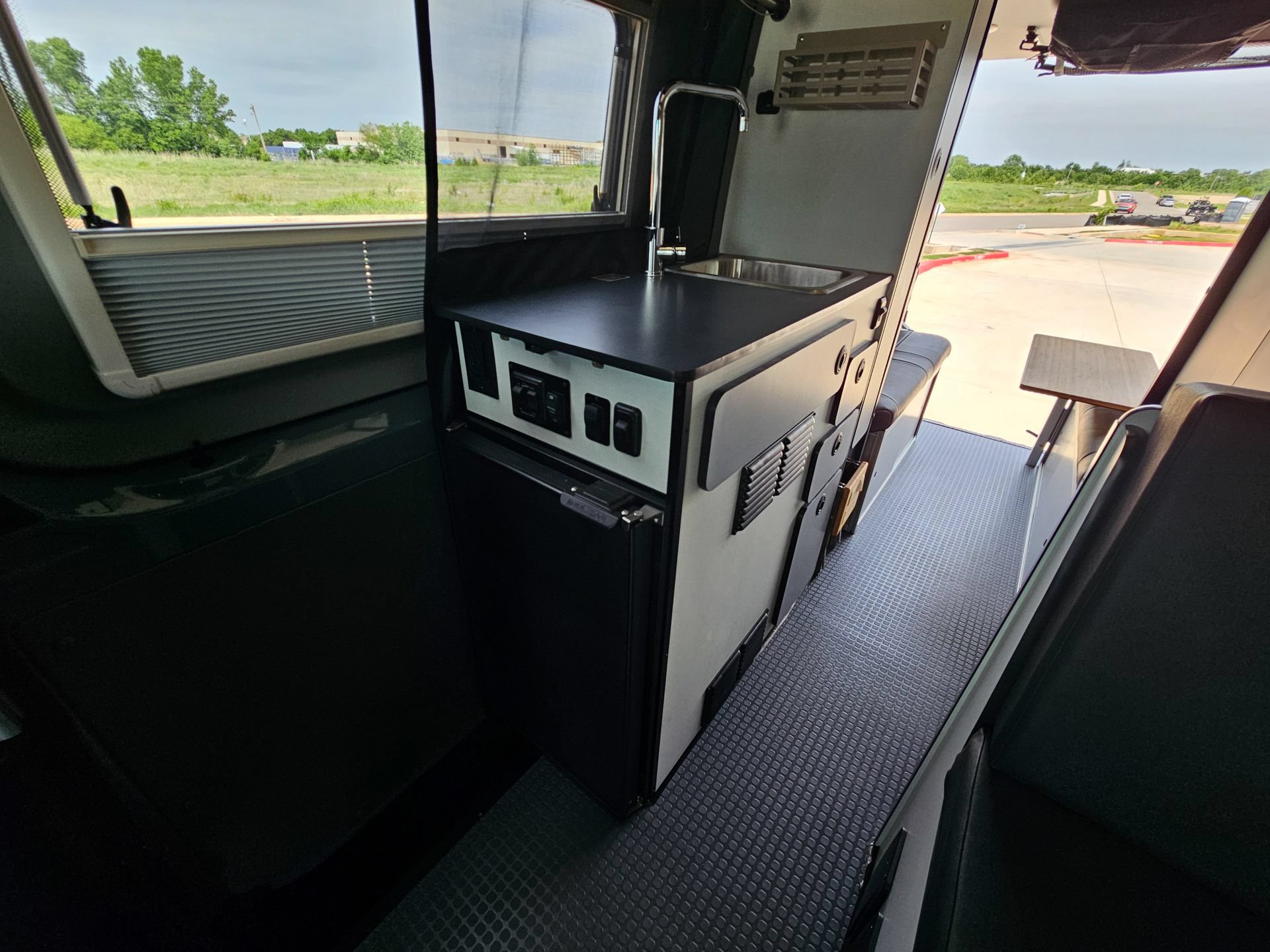 Used 2022 Mercedes-Benz Sprinter 2500 image 44