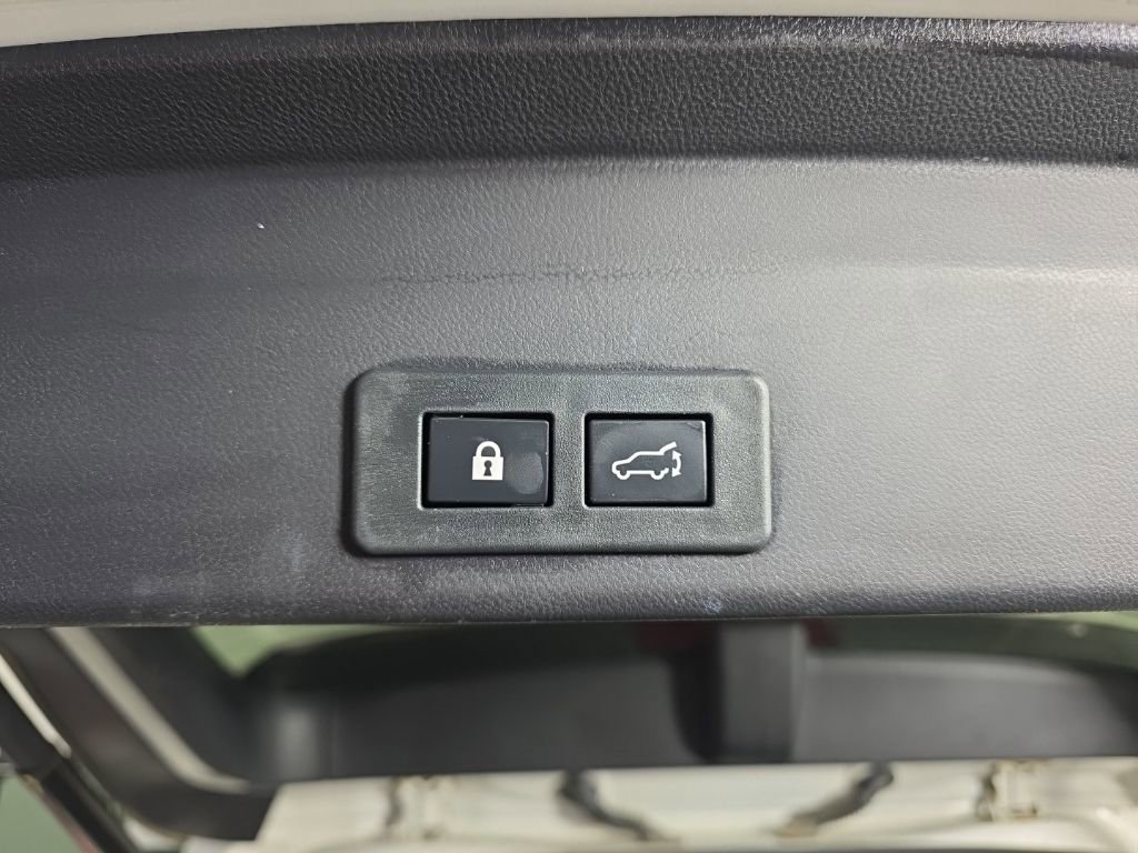 Used 2022 Subaru Ascent Touring w/ Popular Package #2A AWD/4WD image 39