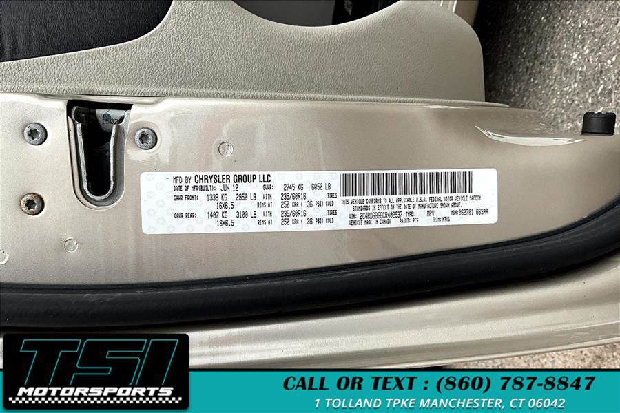 Used 2012 Dodge Grand Caravan SE image 36