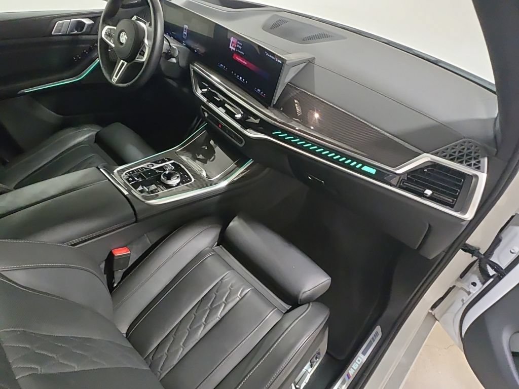 Used 2026 BMW X7 M60i AWD/4WD image 26
