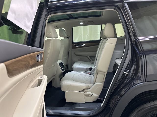 New 2026 Volkswagen Atlas SE image 28