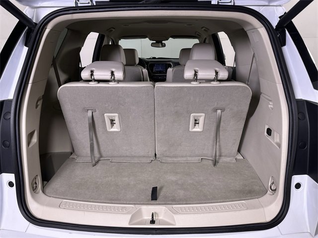 Used 2023 GMC Acadia Denali image 27