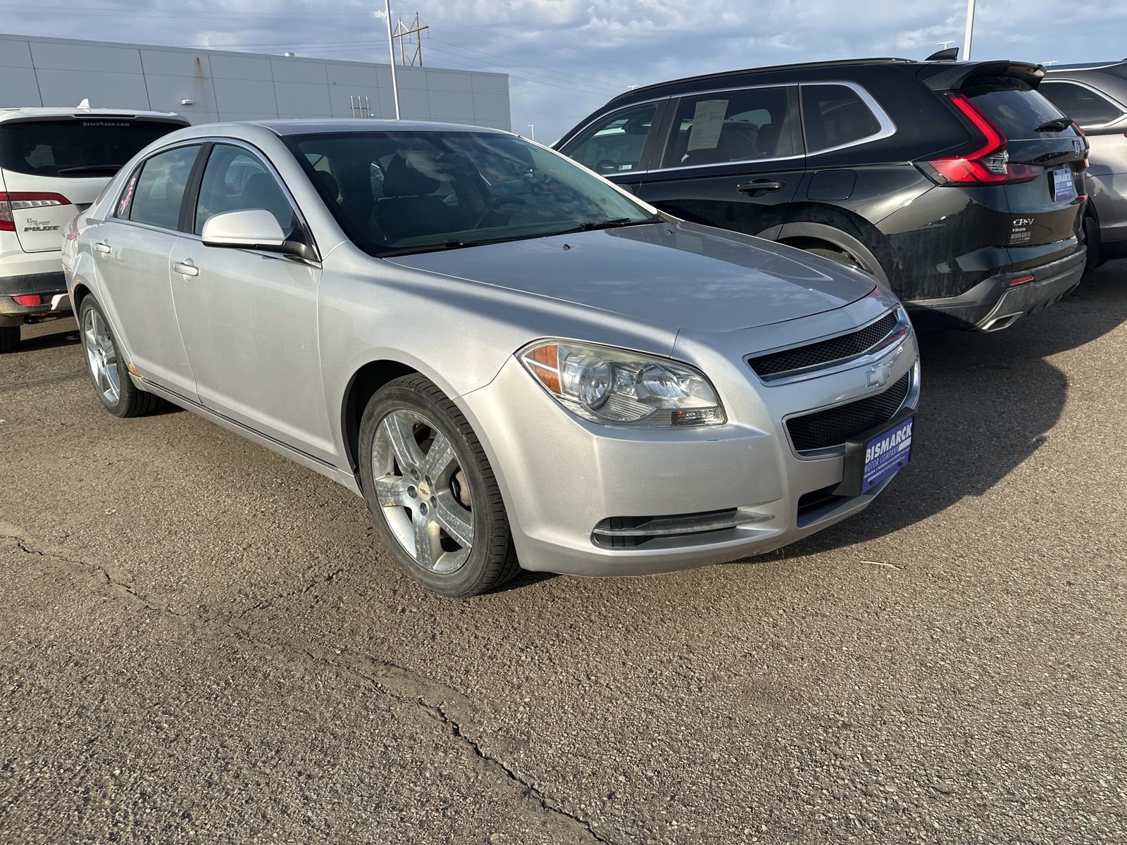 Used 2011 Chevrolet Malibu LT FWD image 2