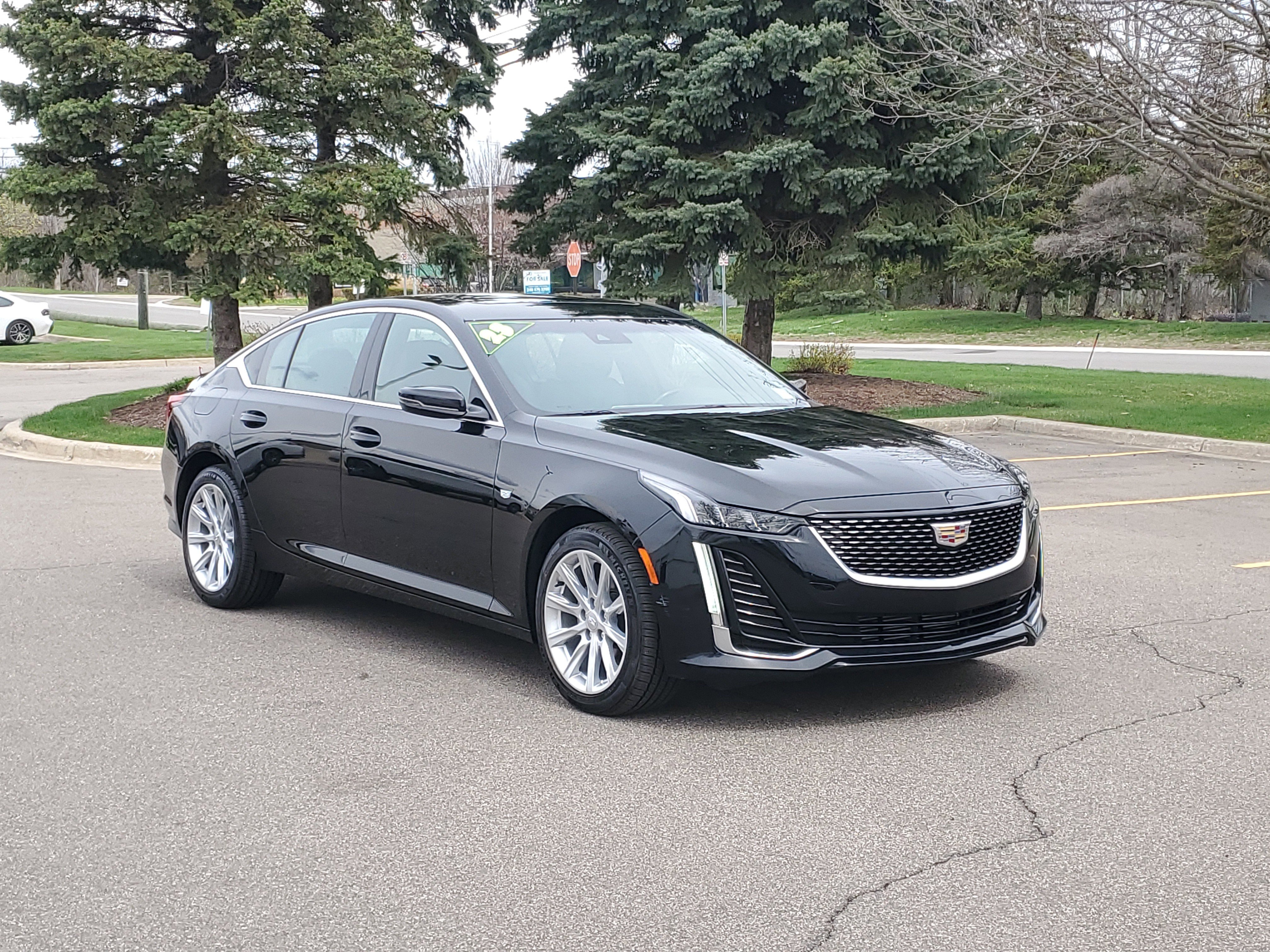 Used 2023 Cadillac CT5 Luxury w/ Sun And Sound Package image 4
