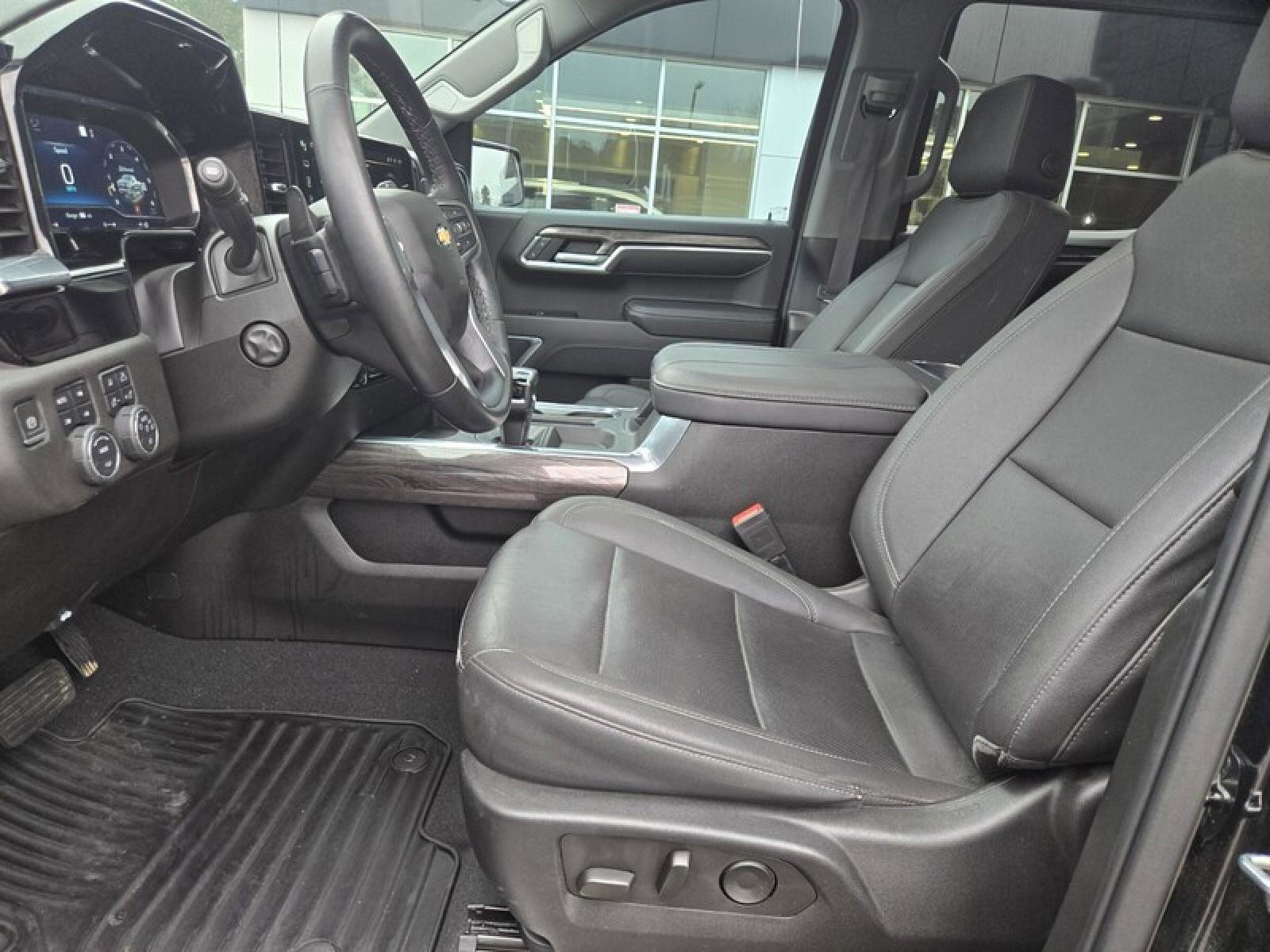 Used 2023 Chevrolet Silverado 1500 LTZ w/ LTZ Premium Texas Edition image 18