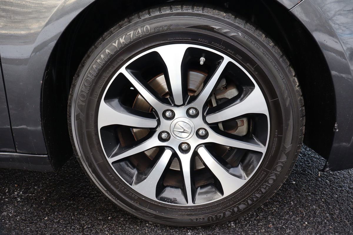 Used 2015 Acura TLX FWD image 45